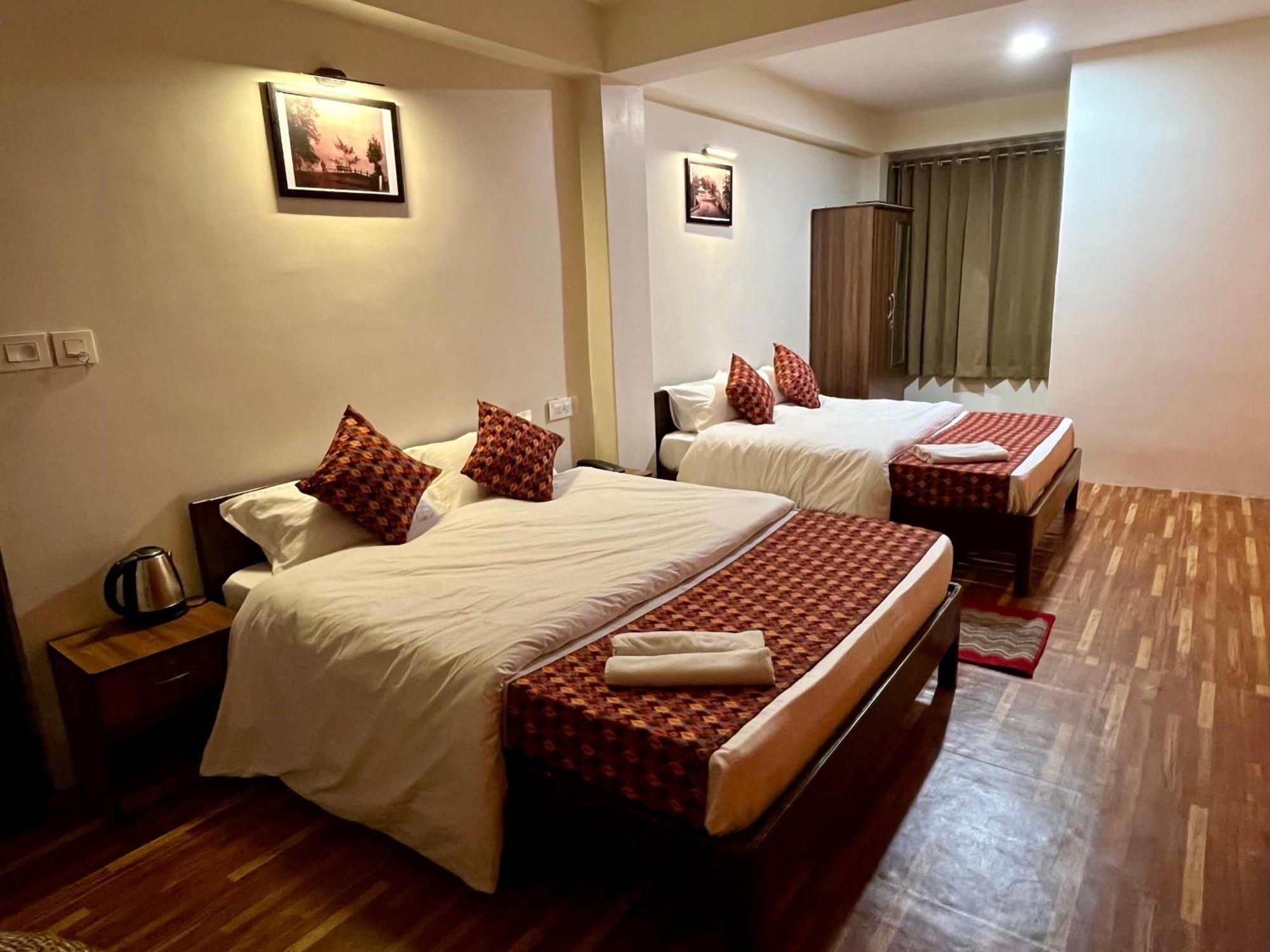 דרג'ילינג Gorkha Heritage Home מראה חיצוני תמונה